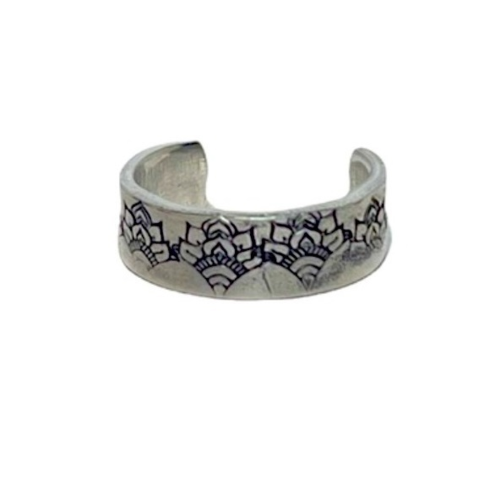 Handmade 8 hand stamped boho mandala‎ hypoallergenic adjustable cuff ring